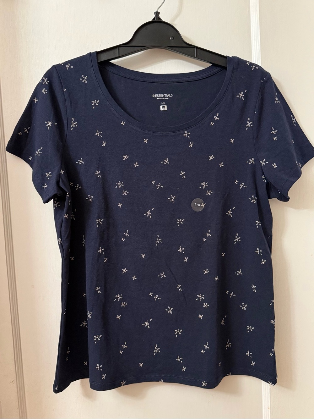 NWT DARK BLUE 95% COTTON TSHIRT